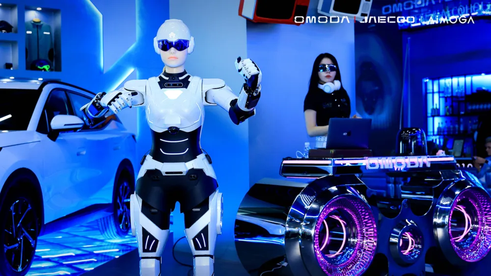 La nueva apuesta de Chery no son coches, sino robots humanoides, perrunos e incluso felinos La nueva apuesta de Chery no son coches, sino robots humanoides, perrunos e incluso felinos