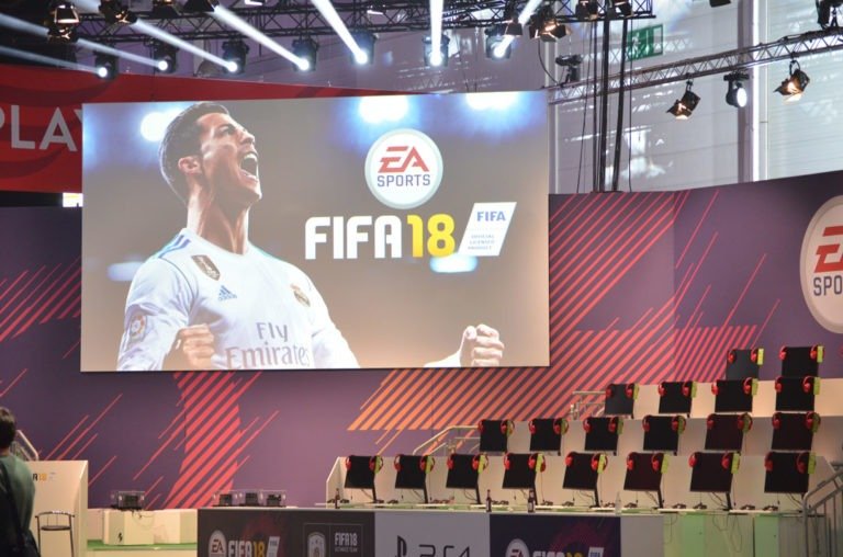 [Gamescom 2017] FIFA 18 se luce en un nuevo trailer mostrándose en movimiento
