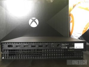 Unboxing Xbox One X Edición Project Scorpio. ¡La bestia ya está aquí! 8