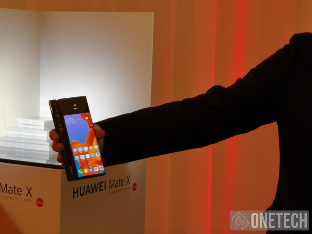 Huawei Mate X, el teléfono plegable que sorprende por su carácter único 81