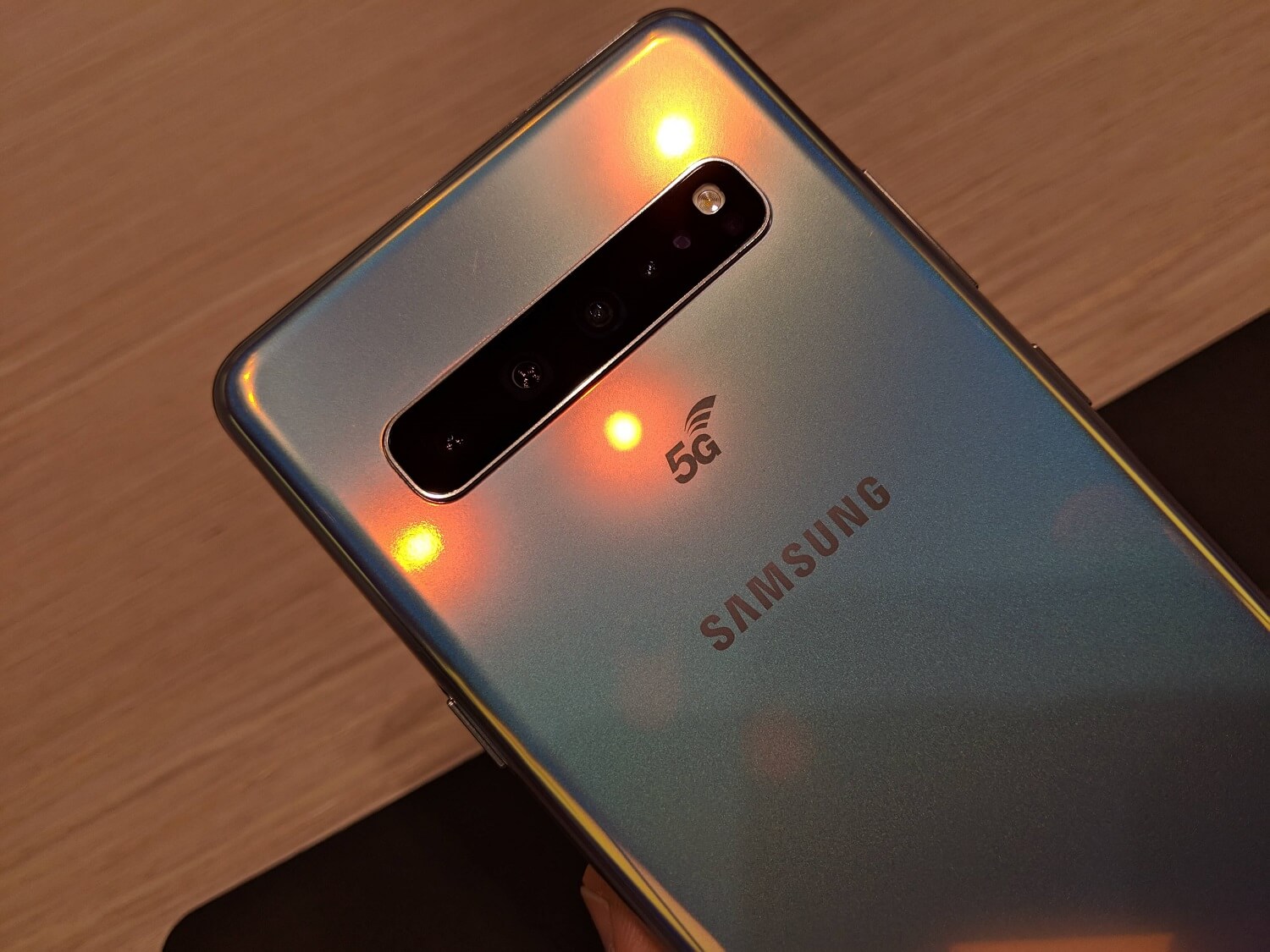 El Samsung Galaxy S10 5G comenzaría su despliegue en Abril