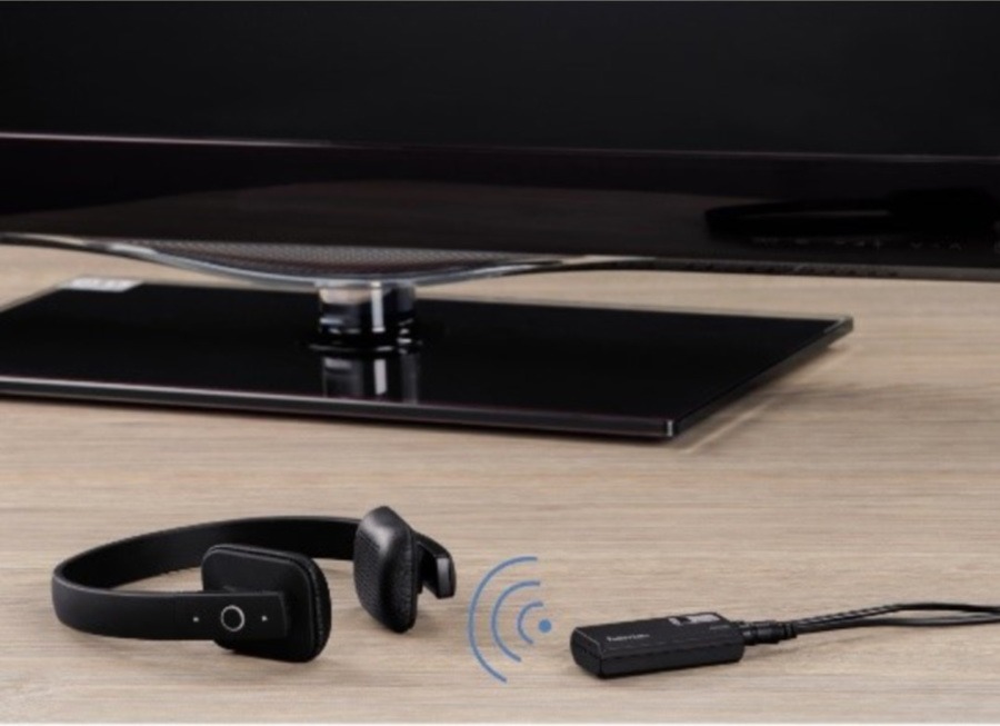 Añade conectividad Bluetooth a tu TV con el nuevo adaptador de Hama