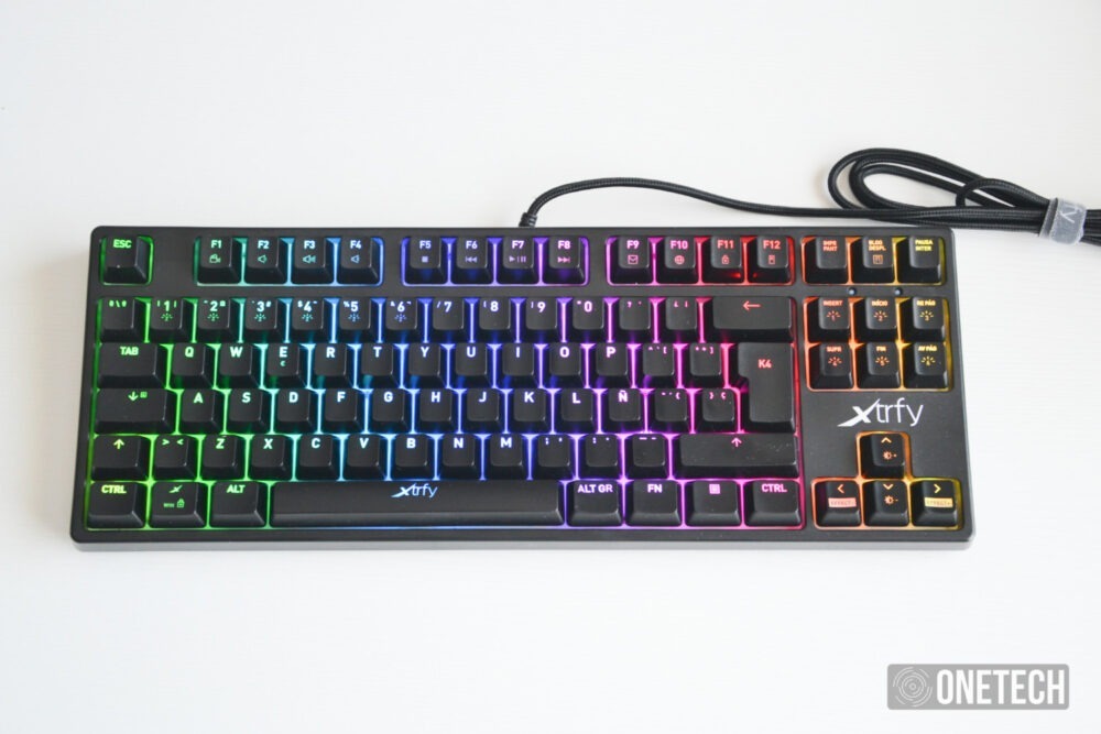 Xtrfy K4 RGB TKL, probamos el teclado gamer compacto sueco 24