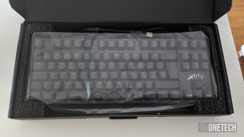 Xtrfy K4 RGB TKL, probamos el teclado gamer compacto sueco 3
