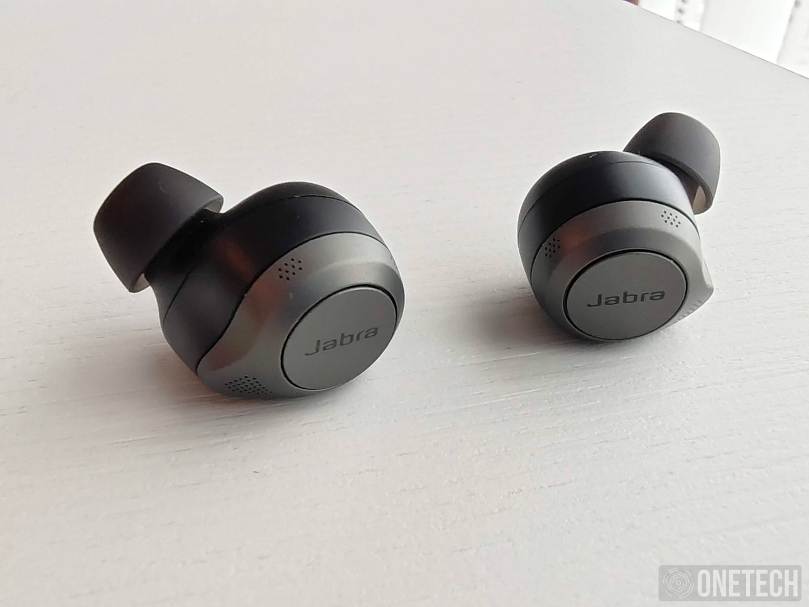 Jabra elite 85 t подключение к компьютеру