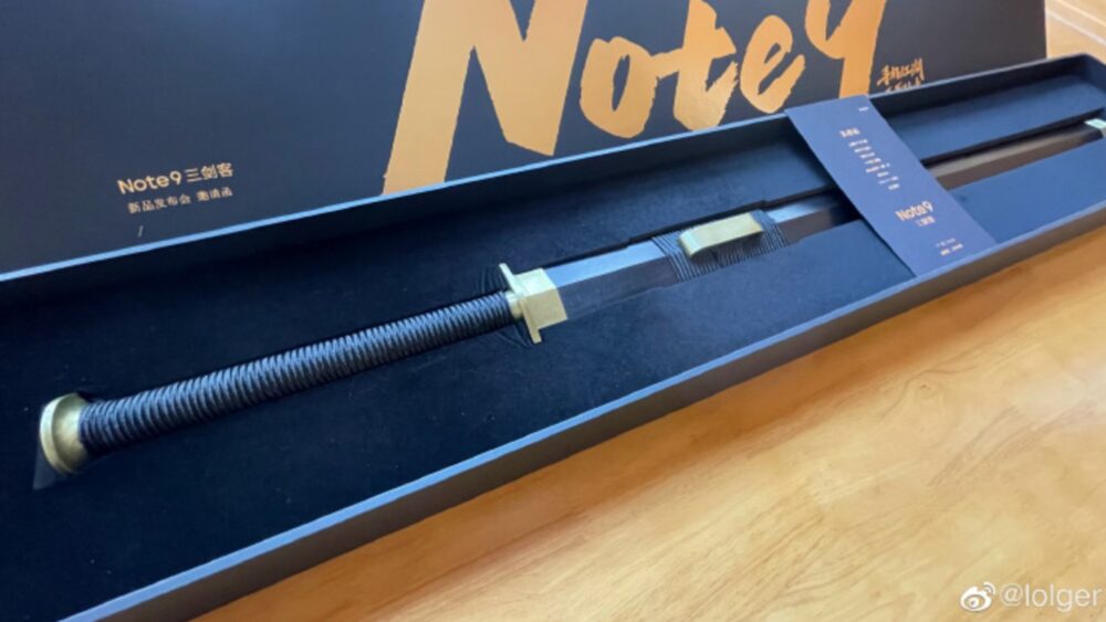 Redmi invita al anuncio de los nuevos Note 9 con una espada