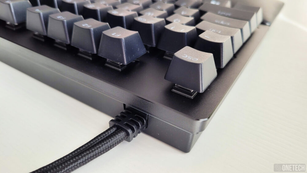 Razer Huntsman V2 Analog, un teclado que puede marcar la diferencia - Análisis 28