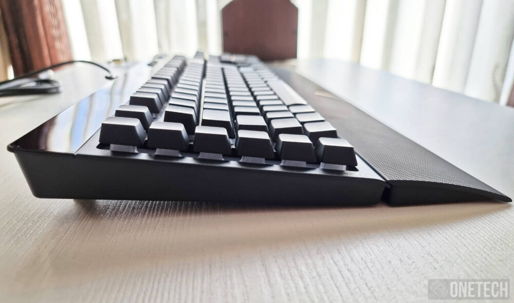 Corsair K55 RGB Pro XT: teclado compatible con Elgato Stream Deck - Análisis 25