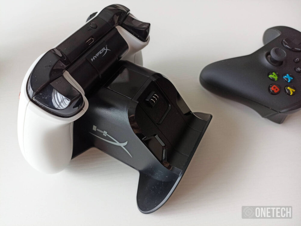 HyperX ChargePlay Duo: estación de carga para mandos Xbox Series X|S y Xbox One - Análisis 18