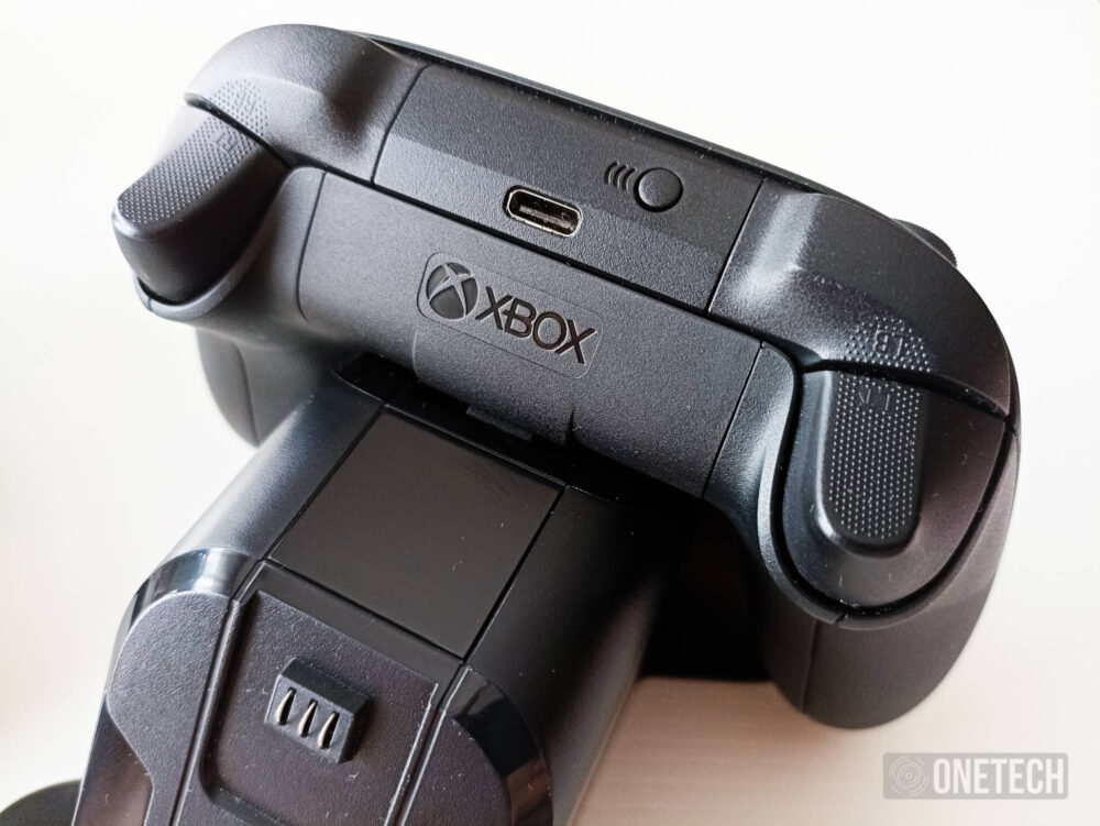HyperX ChargePlay Duo: estación de carga para mandos Xbox Series X|S y Xbox One - Análisis 22