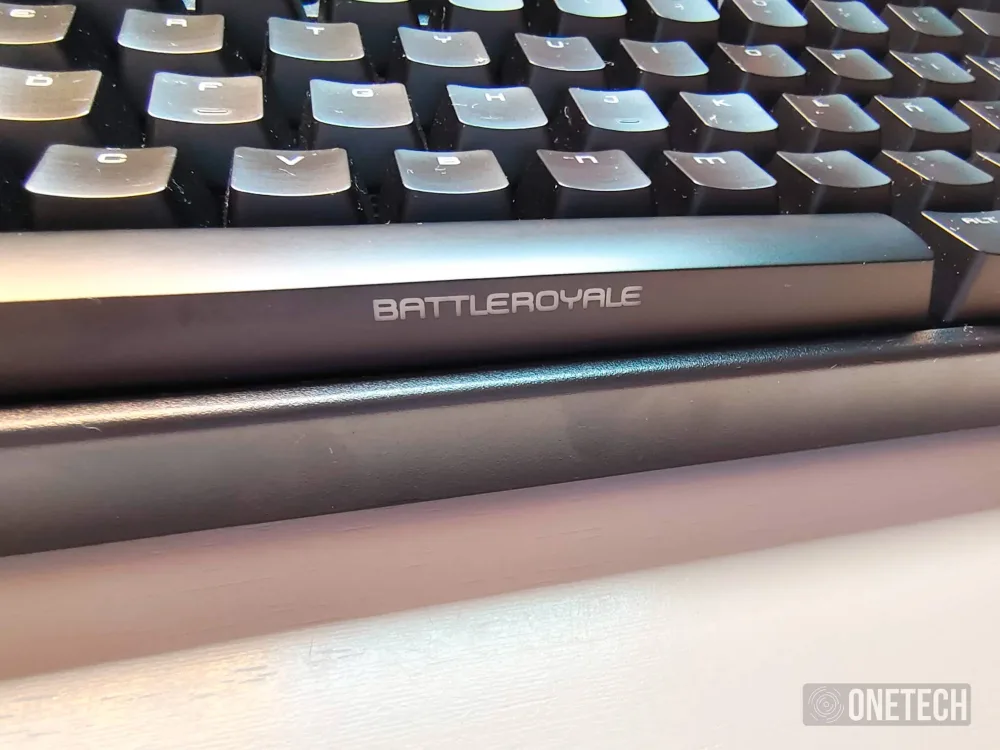 Ozone Battle Royale: teclado mecánico con formato TKL para gamers - Análisis 7