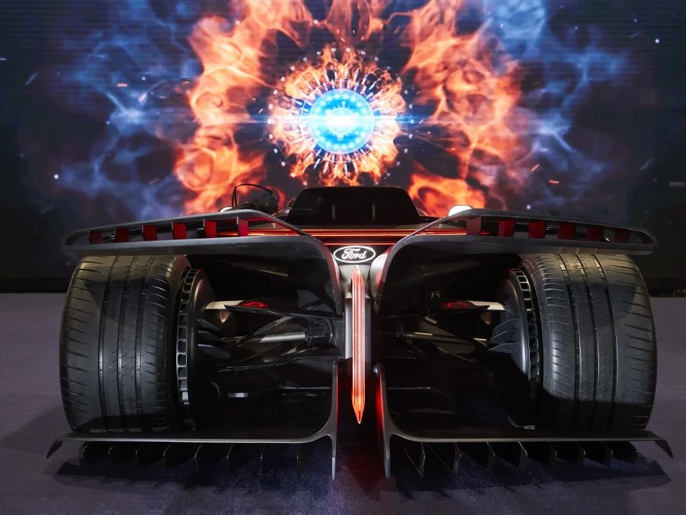 HP y Ford hacen realidad el Team Fordzilla P1, su coche virtual, en la Gamergy de Madrid 2
