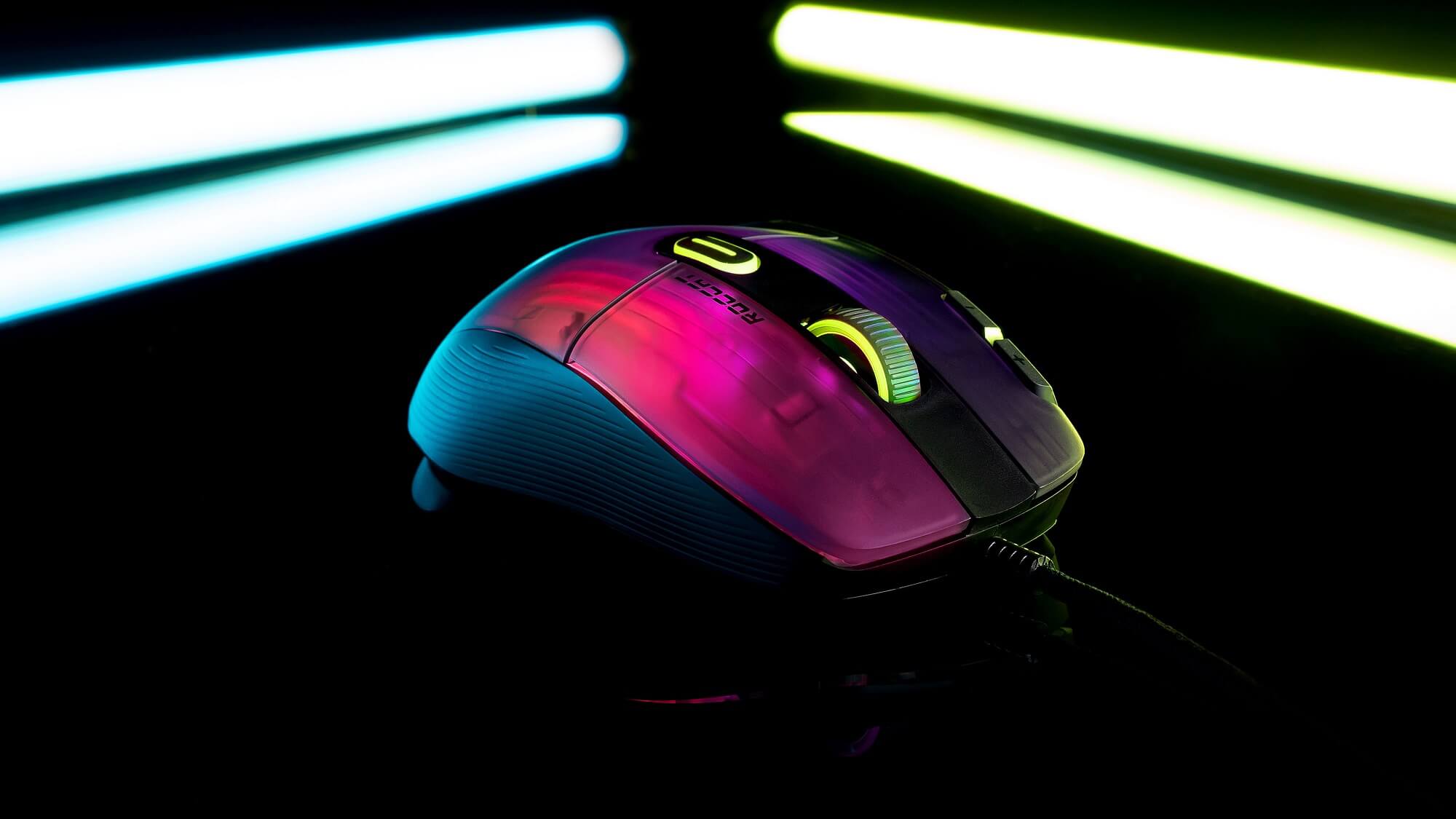 Roccat Kone XP, un ratón con 15 botones e iluminación 3D con la que reinar en tu escritorio 1