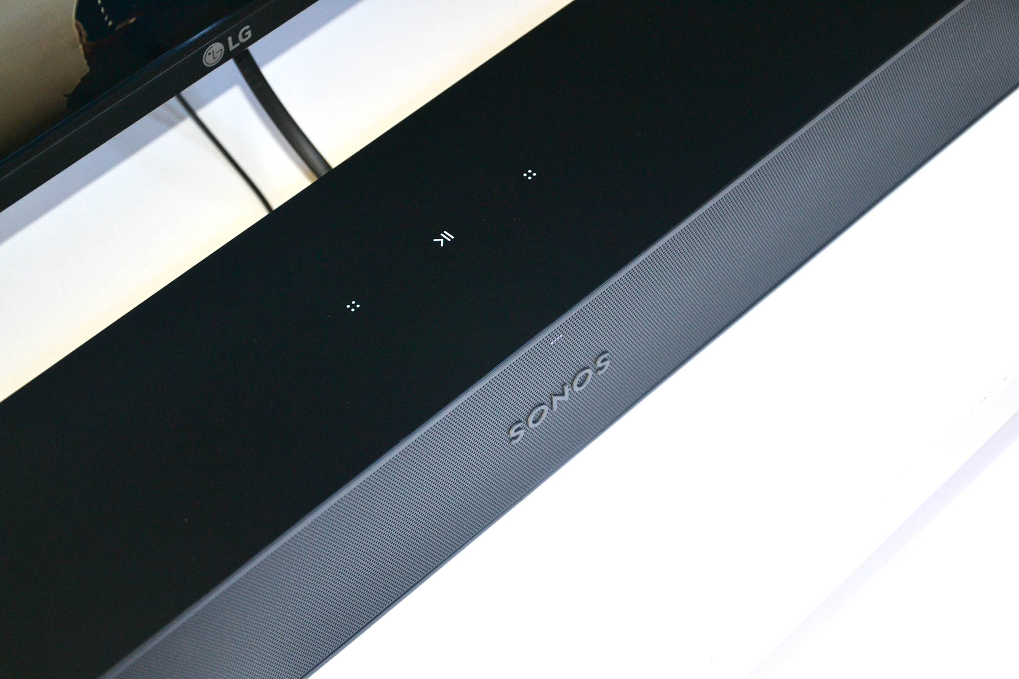 Sonos Ray, una barra de sonido compacta en tamaño y grande en calidad - Análisis 48