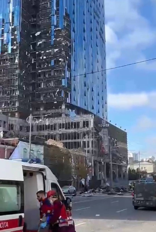 Las oficinas de Samsung en Kyiv se ven afectadas por el ataque de un misil ruso 2