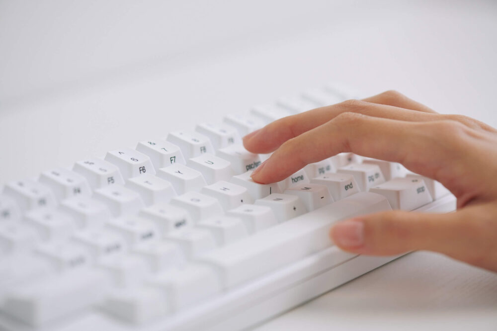 HHKB HYBRID Type-S Snow, dos nuevos teclados que te enamorarán por su diseño 2
