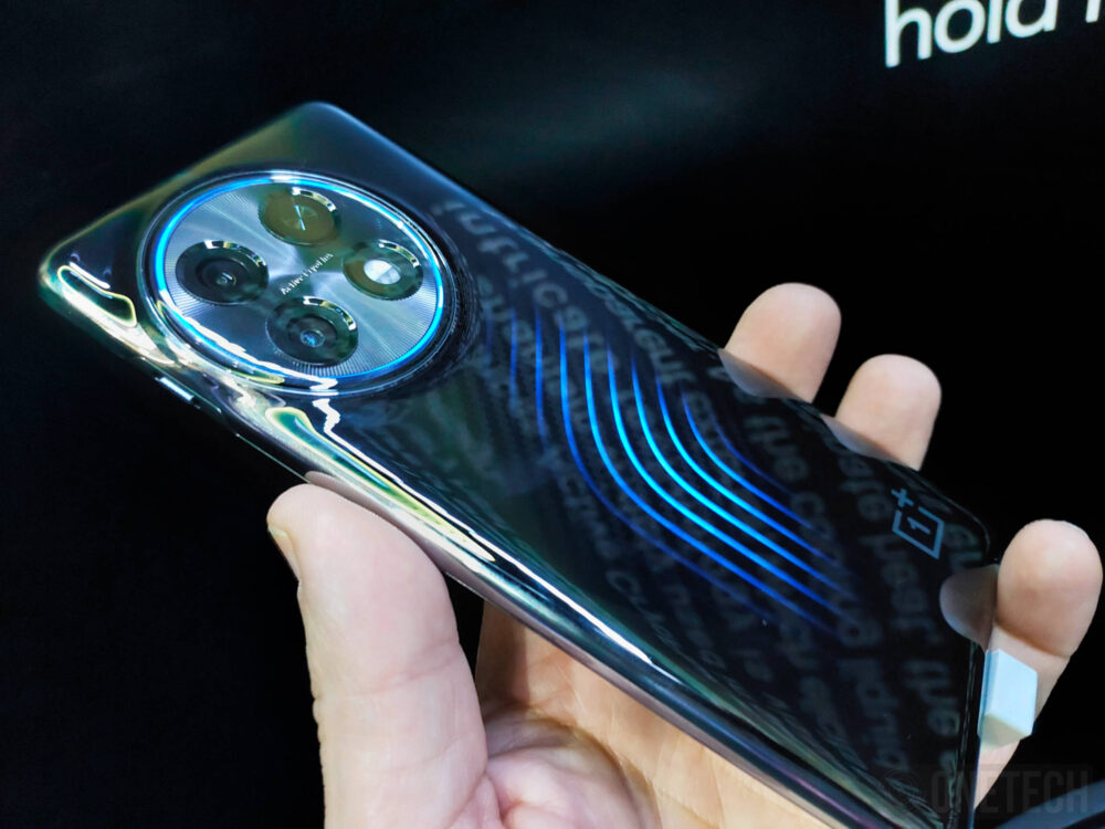 OnePlus 11 Concept, el smartphone más fresco del MWC 2023 viene con refrigeración liquida 1