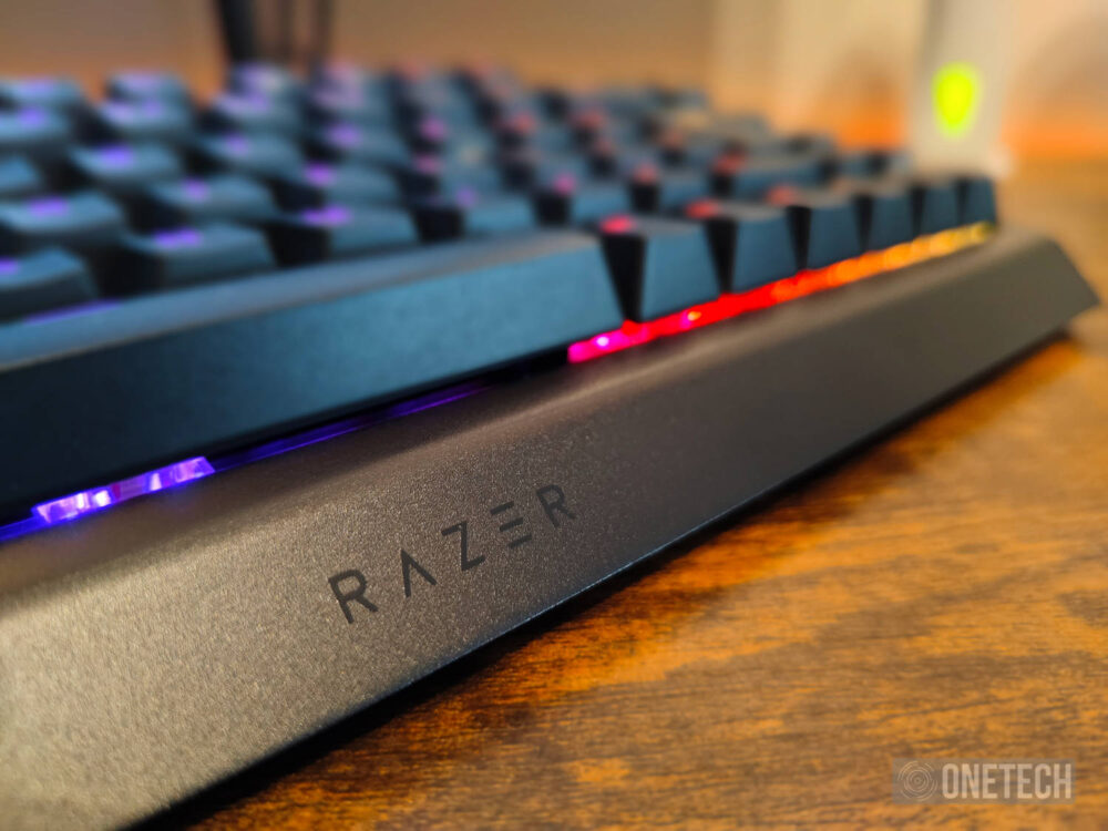 Razer Blackwidow V4 75%, teclado mecánico hotswap para gamers - Análisis 28