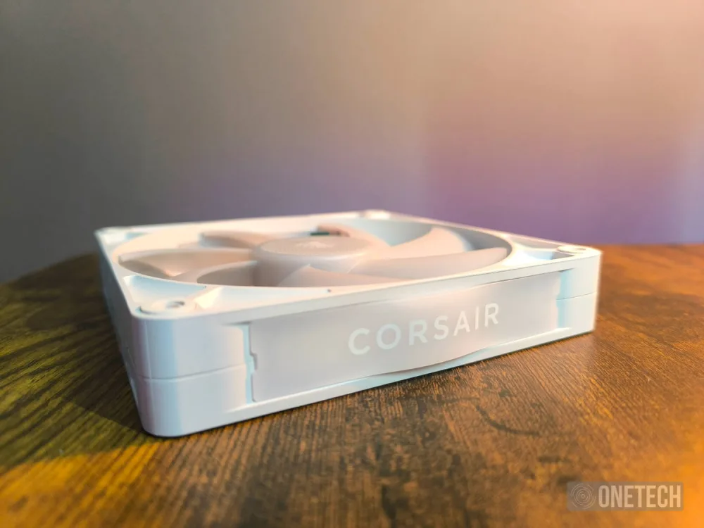 Corsair RX140 RGB iCUE Link - Análisis completo y opinión 42