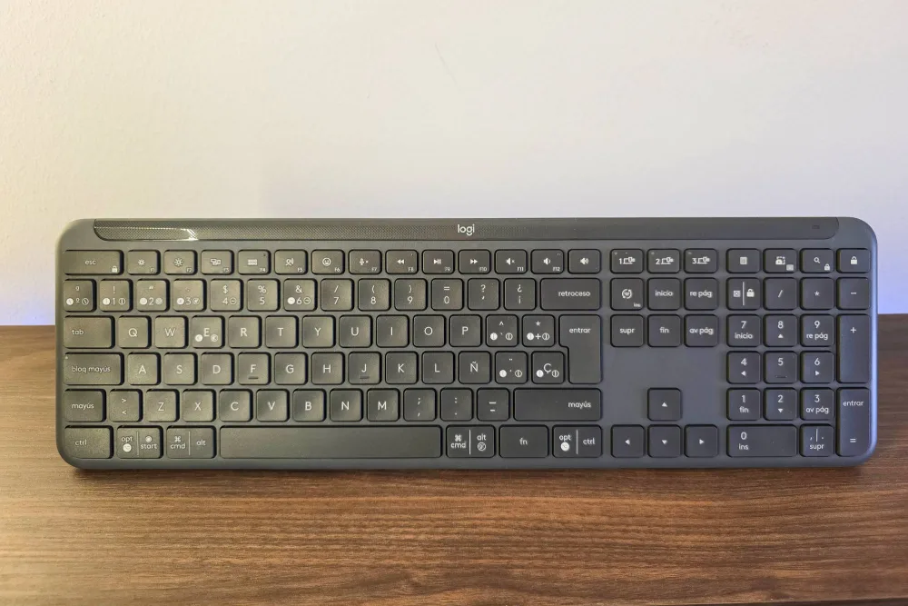 Logitech Signature Slim K950, teclado de esmerado diseño para productividad - Análisis 13