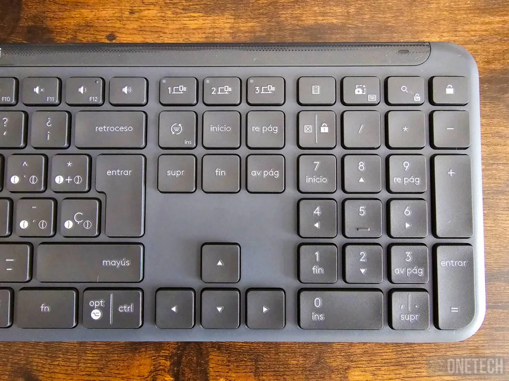 Logitech Signature Slim K950, teclado de esmerado diseño para productividad - Análisis 32