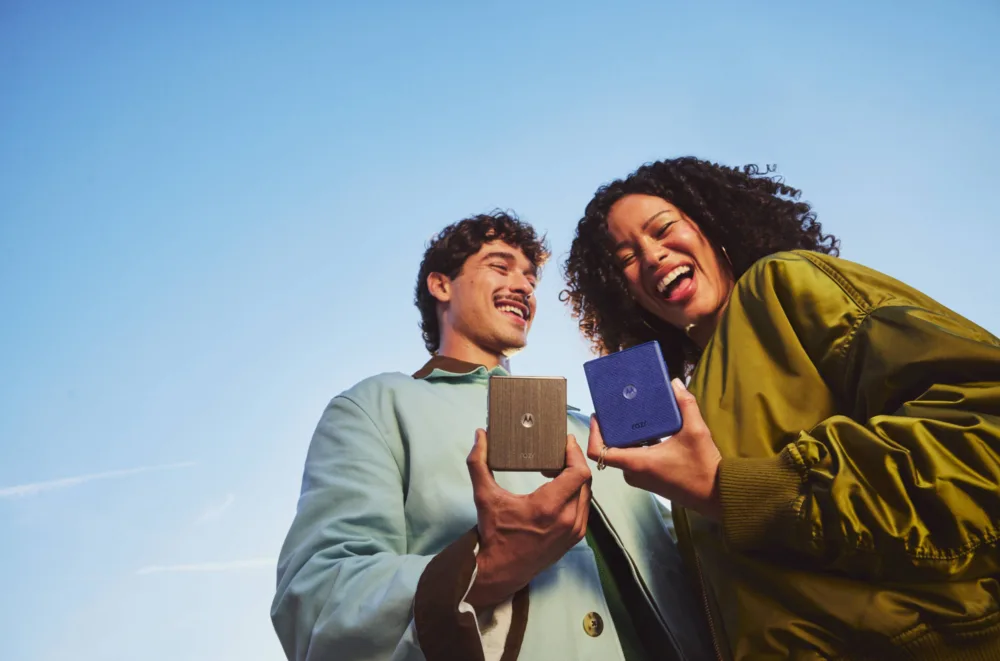 Razr 70 Ultra: Motorola quiere ir a por todos en el gama "Flip"