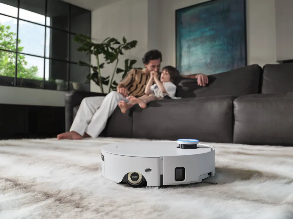 Dreame Aqua Series, la familia de robots aspiradores con mopa que siempre se mantiene limpia Dreame Aqua10 Ultra Roller Complete