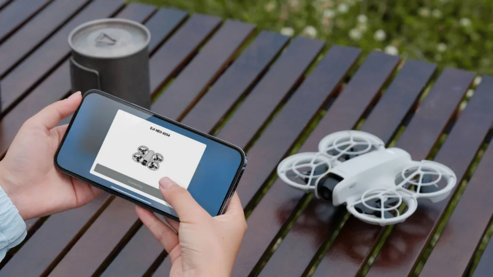 DJI Neo, el nuevo mini dron ultraestabilizado que lo hace todo solo