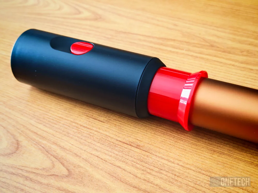 Dyson V16 Piston Animal Submarine, una aspiradora de mano que juega en otra liga - Análisis