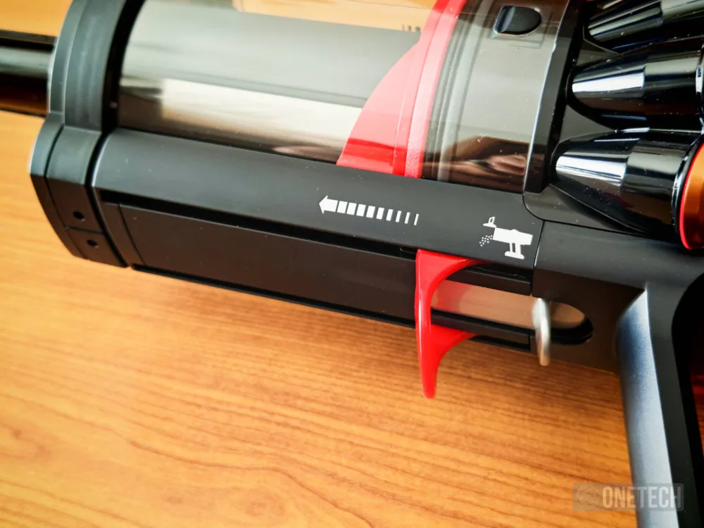 Dyson V16 Piston Animal Submarine, una aspiradora de mano que juega en otra liga - Análisis