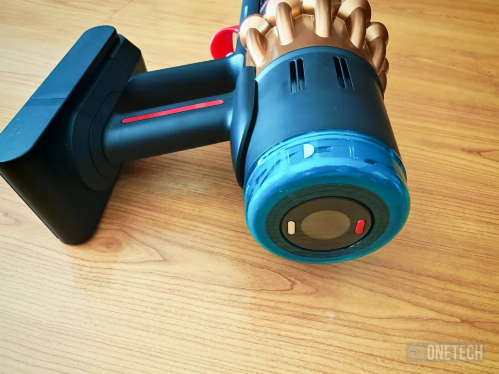 Dyson V16 Piston Animal Submarine, una aspiradora de mano que juega en otra liga - Análisis