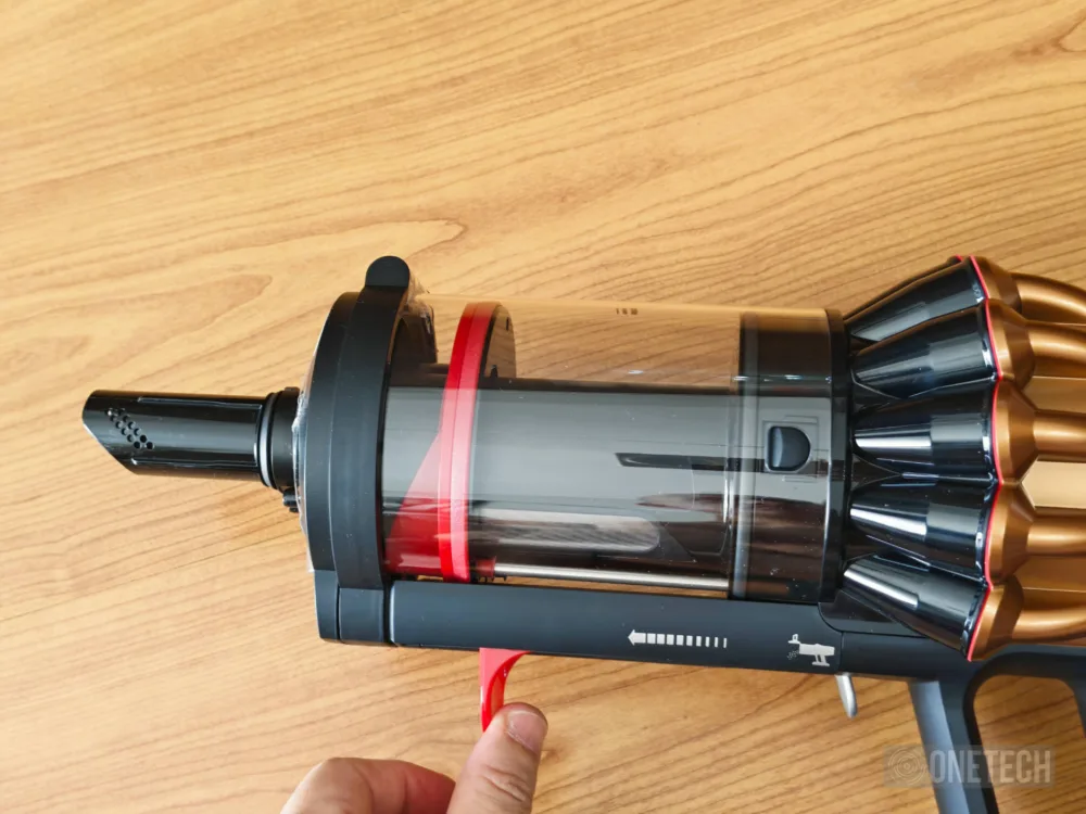 Dyson V16 Piston Animal Submarine, una aspiradora de mano que juega en otra liga - Análisis