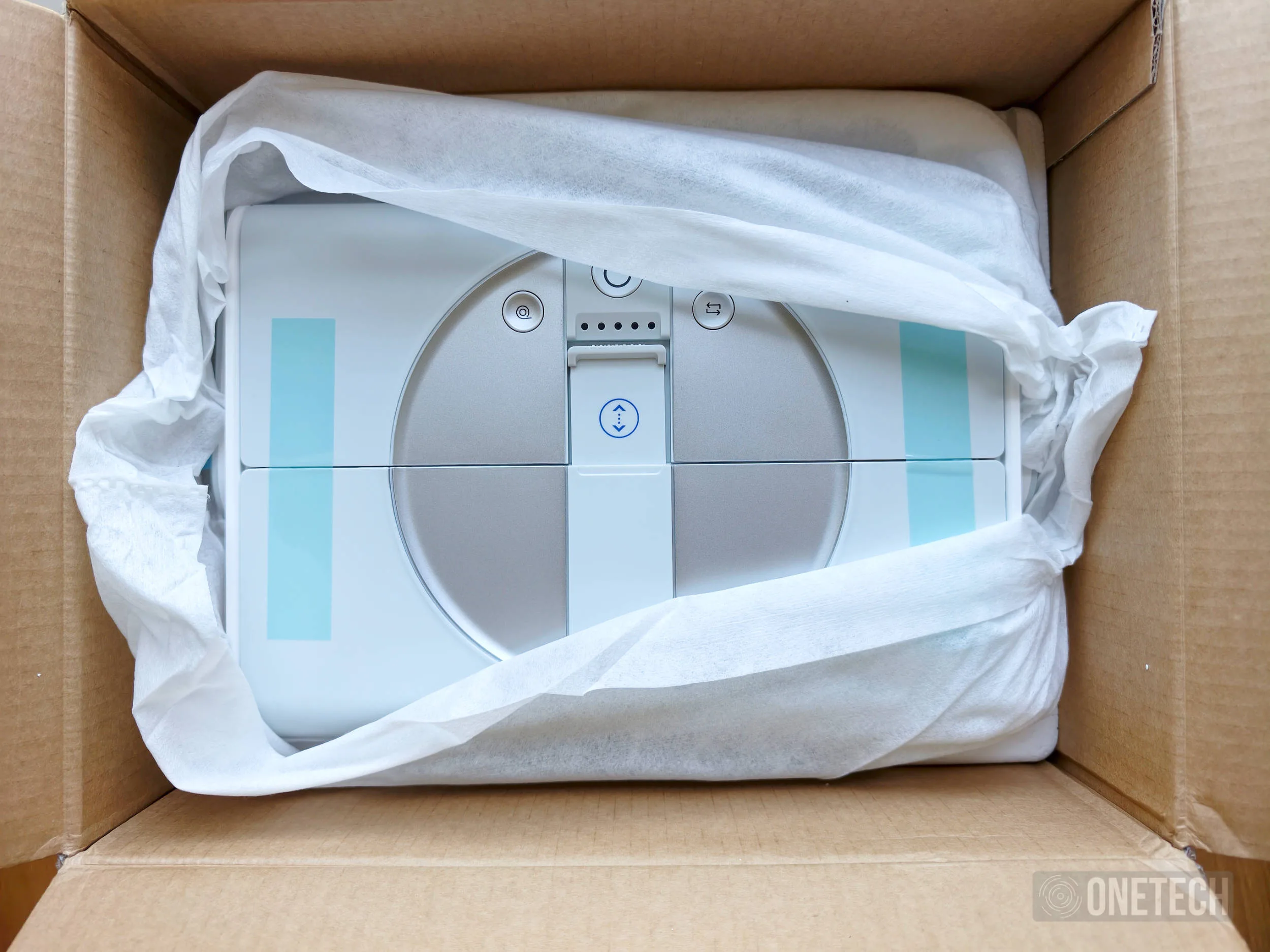 ECOVACS Winbot W2S Omni, análisis: No esperaba que un robot limpiacristales me sorprendiera tanto ECOVACS Winbot W2S Omni, análisis: No esperaba que un robot limpiacristales me sorprendiera tanto