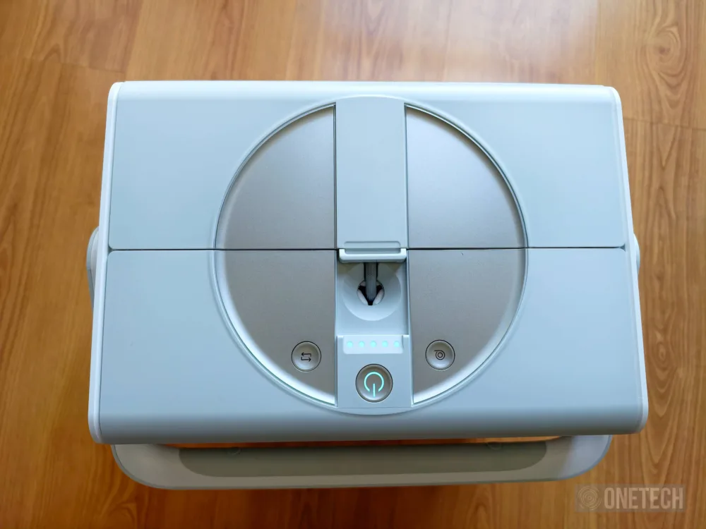 ECOVACS Winbot W2S Omni, análisis: No esperaba que un robot limpiacristales me sorprendiera tanto ECOVACS Winbot W2S Omni, análisis: No esperaba que un robot limpiacristales me sorprendiera tanto