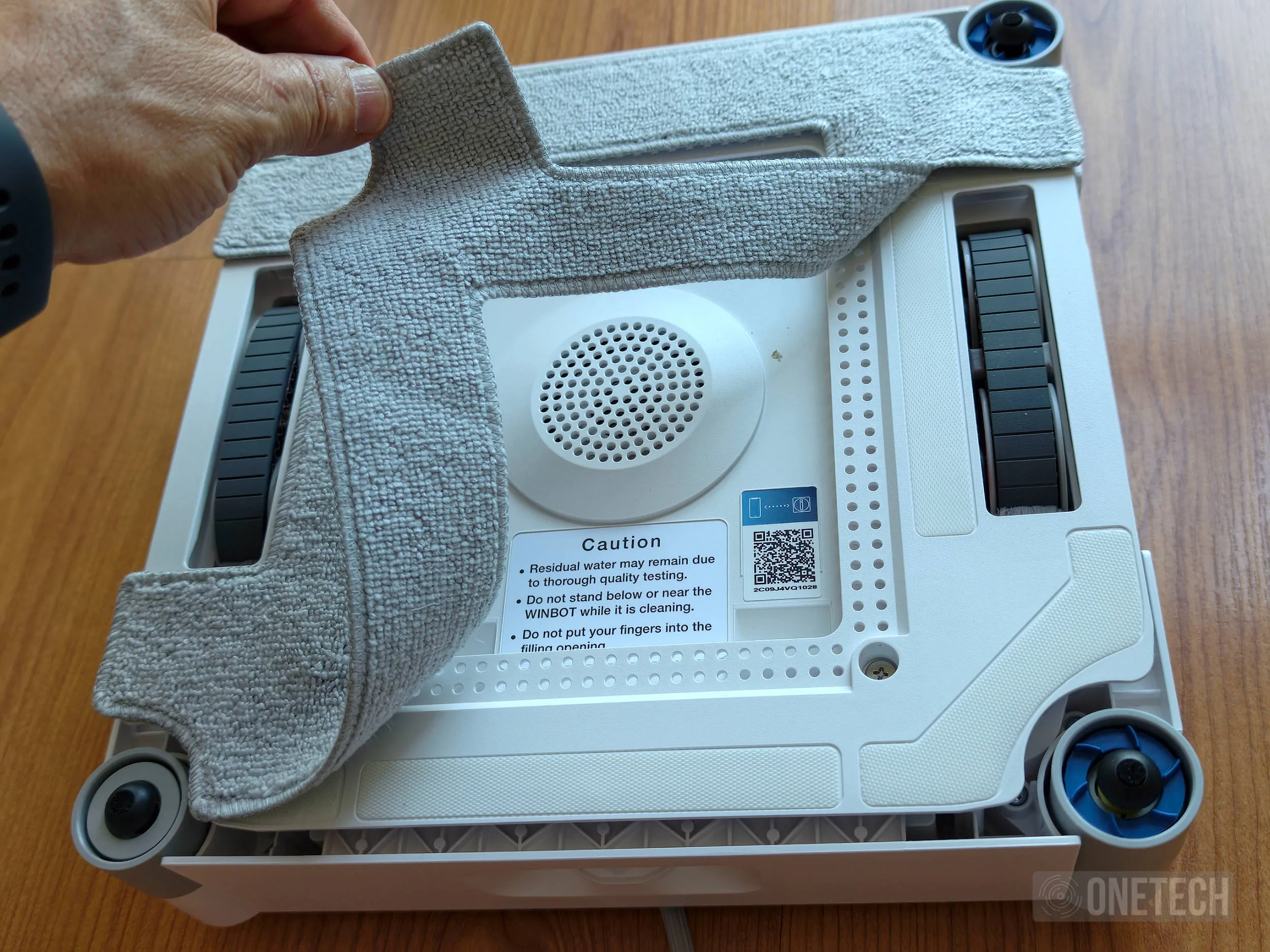 ECOVACS Winbot W2S Omni, análisis: No esperaba que un robot limpiacristales me sorprendiera tanto ECOVACS Winbot W2S Omni, análisis: No esperaba que un robot limpiacristales me sorprendiera tanto