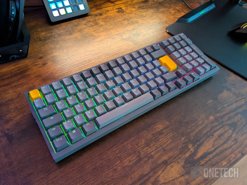 Endorfy Celeris 1800, un teclado para Windows y Mac con más de un as en la manga - Análisis