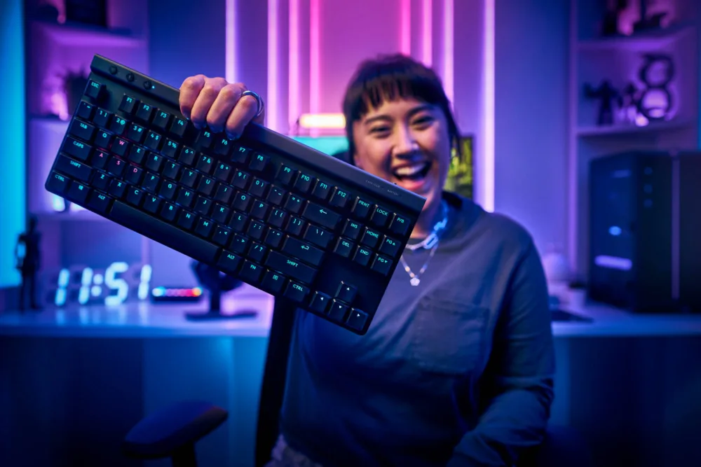 Logitech G515 LIGHTSPEED TKL, teclado de perfil bajo y conexión inalámbrica para gamers