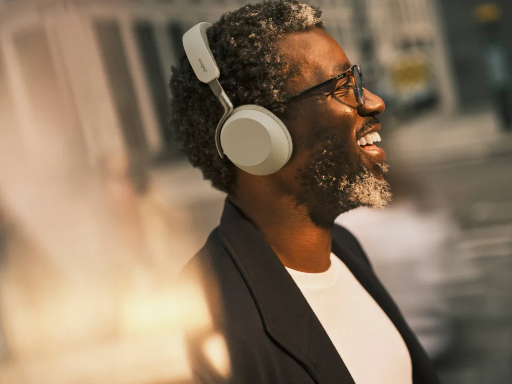 Jabra Evolve3 85, y Evolve3 75, auriculares premium para el ocio y el trabajo con 120h de autonomía