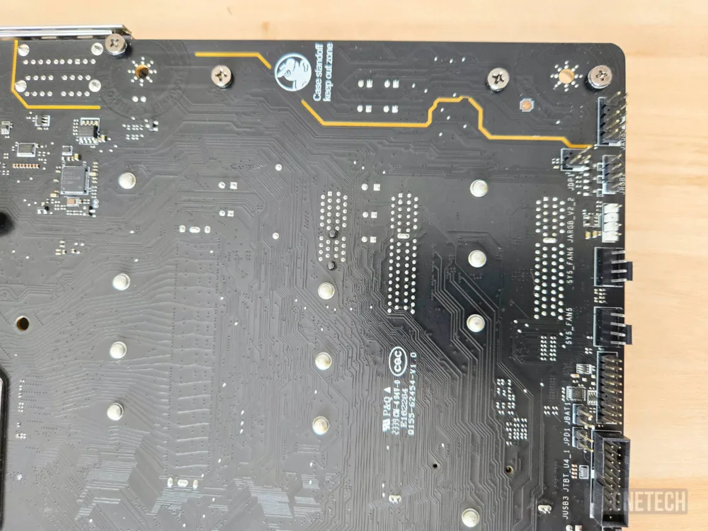 MSI Z790 Project Zero, placa base con conexión trasera - Análisis