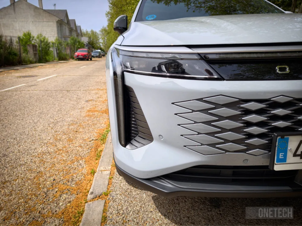OMODA 9 SHS, una semana con un SUV de 537 CV con etiqueta CERO - Análisis