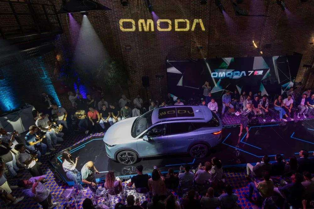 OMODA 7 SHS con pantalla deslizable y carga rápida: el nuevo híbrido enchufable de OMODA llega a España OMODA 7 SHS con pantalla deslizable y carga rápida: el nuevo híbrido enchufable de OMODA llega a España