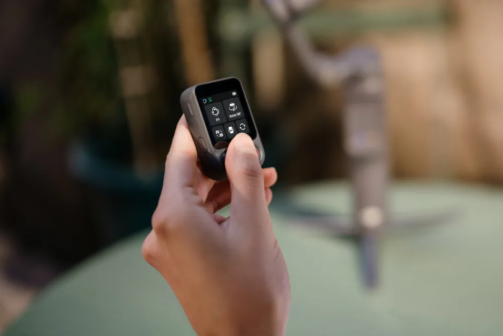 DJI Osmo Mobile 8P, la estabilización para móviles ahora viene con control (y monitor) remoto