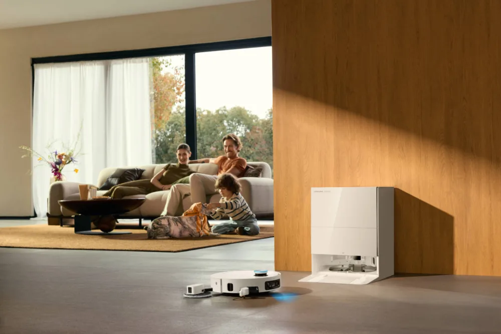 Dreame revoluciona la limpieza del hogar: llega la serie X60 Pro y el "robot biónico" Cyber X que sube escaleras