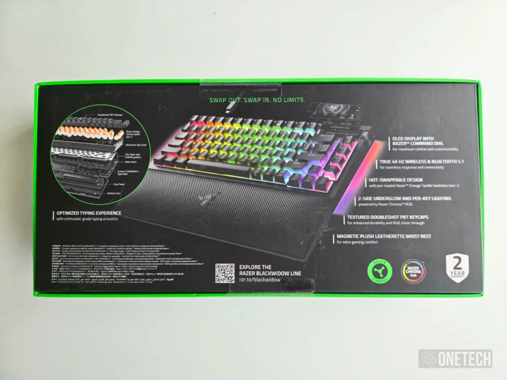 Razer BlackWidow V4 Pro 75%, un teclado premium con Snap Tap, Hot Swap y pantalla OLED - Análisis