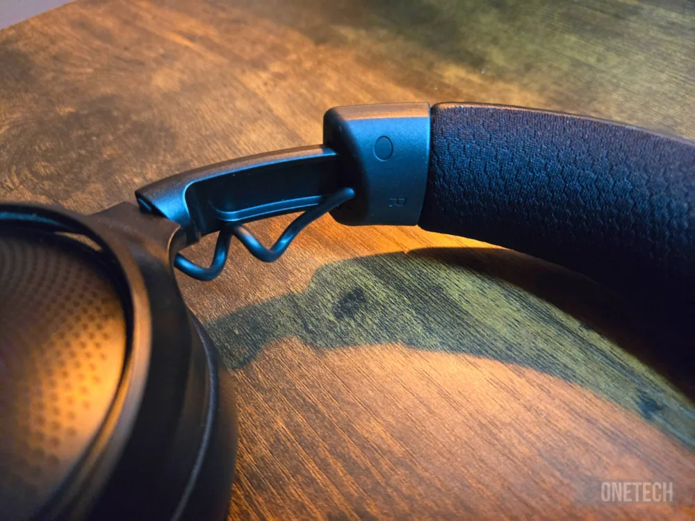 Razer Kraken V4 Pro, calidad que convence y una pantalla OLED para marcar la diferencia - Análisis