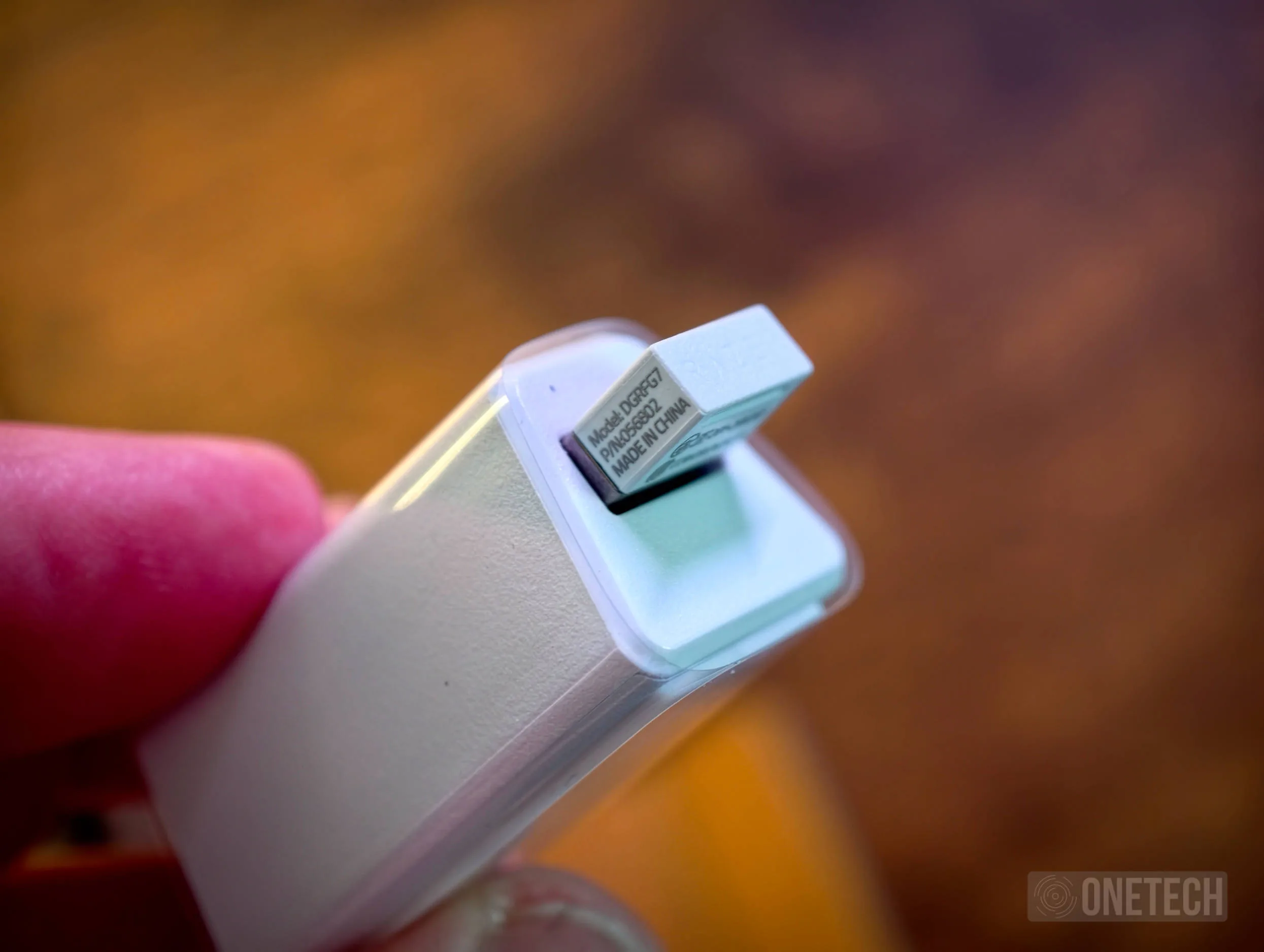 Dongle del Razer Basilisk V4 HyperSpeed