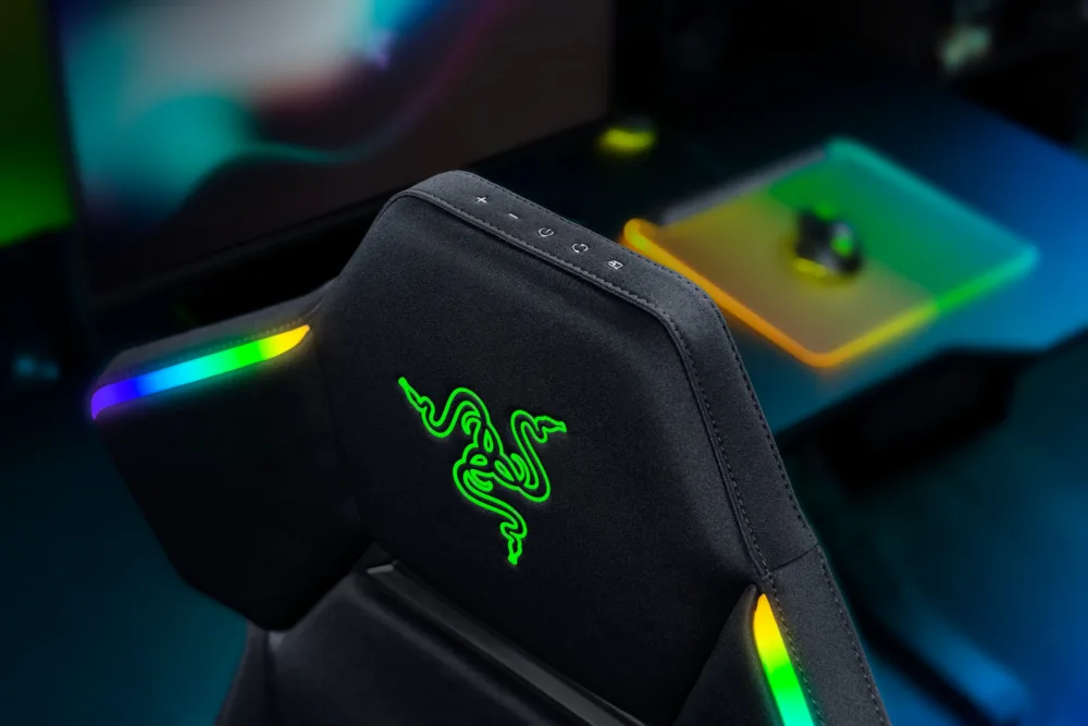 Razer lleva la iluminación Chroma a otro nivel: ahora te sentarás en ella