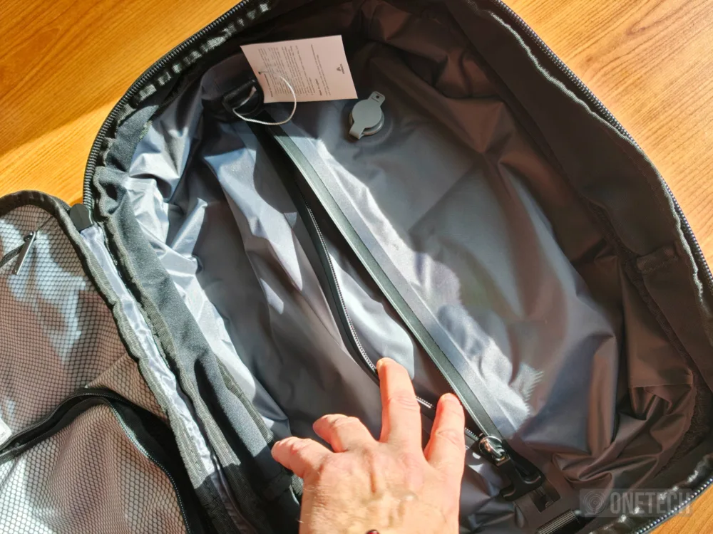 Airback GO, una mochila para nómadas digitales, pero también para el día a día - Análisis