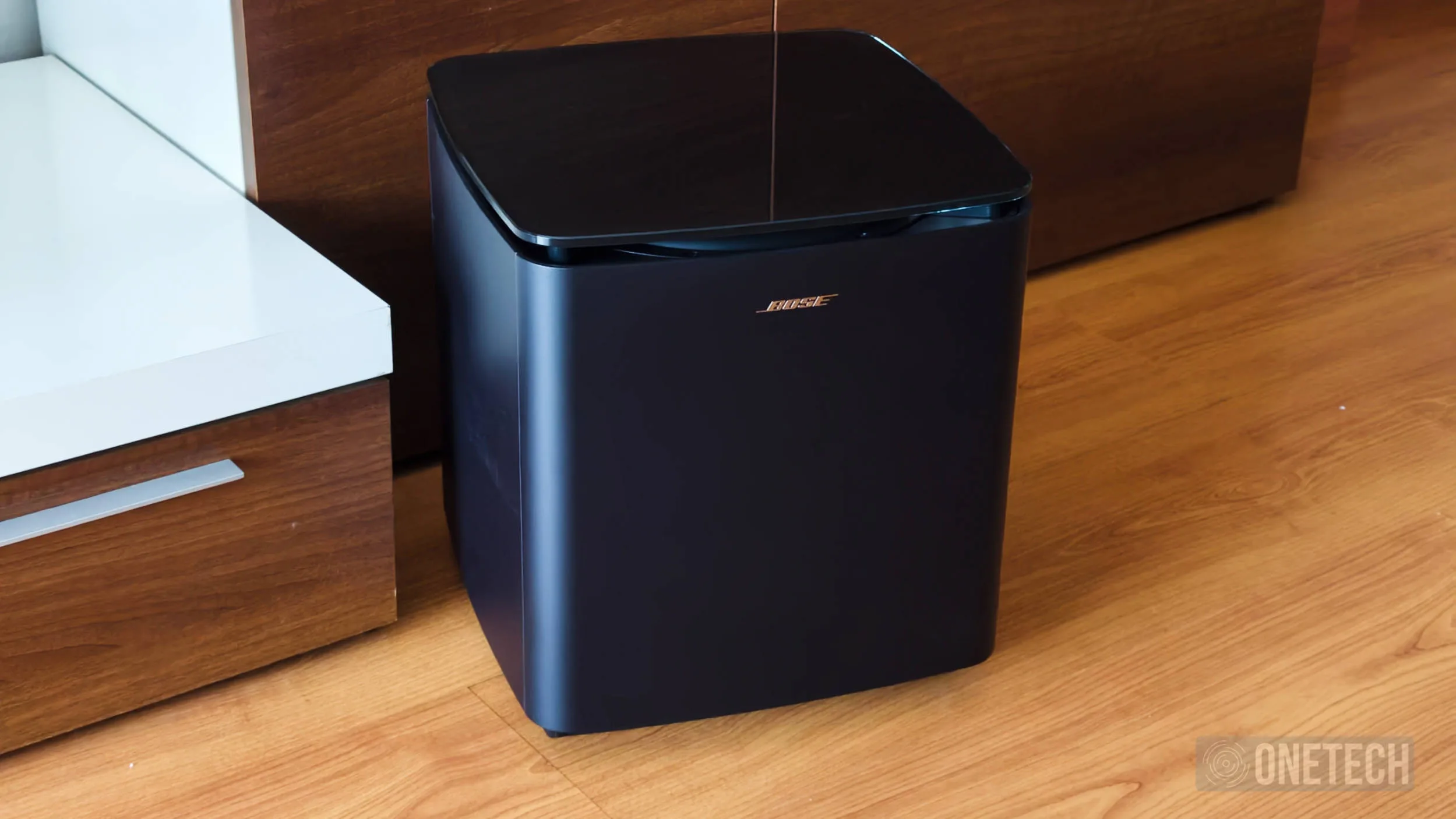 Bose Lifestyle Ultra Soundbar + SubWoofer: un dúo con un sonido digno de un mundial - Análisis Bose Lifestyle Ultra Subwoofer