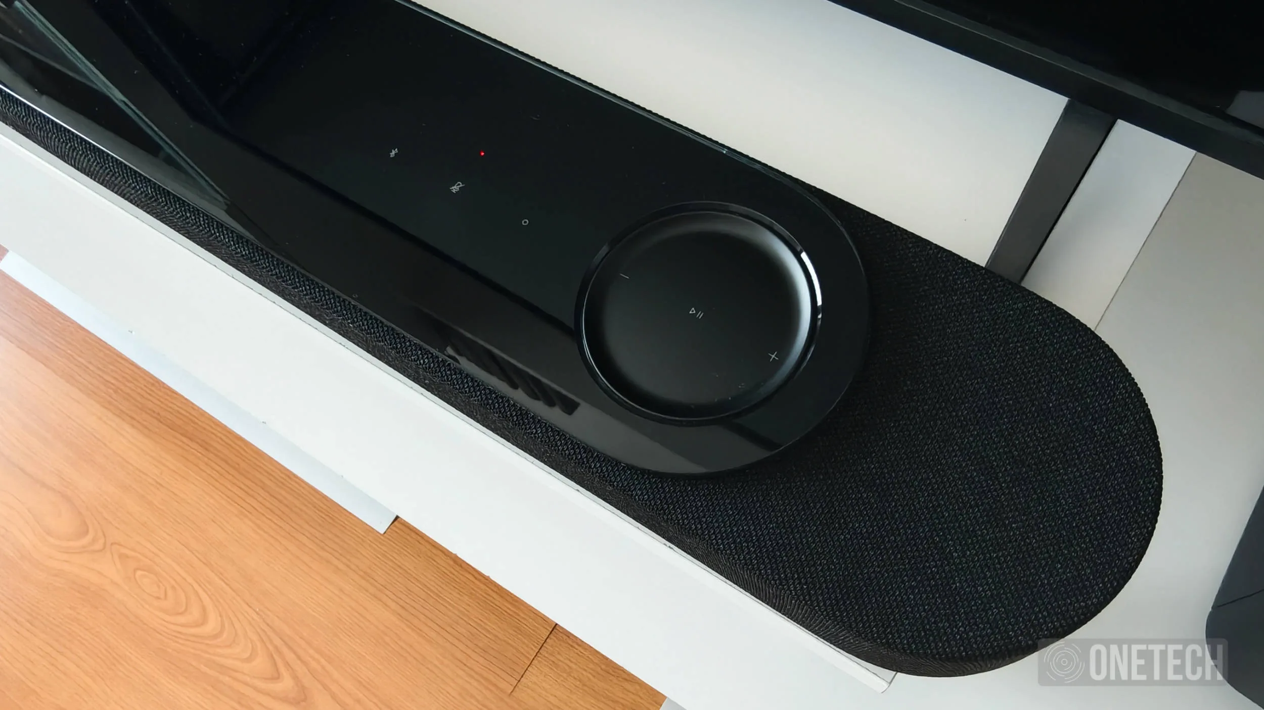 Bose Lifestyle Ultra Soundbar + SubWoofer: un dúo con un sonido digno de un mundial - Análisis Bose Lifestyle Ultra Soundbar controles